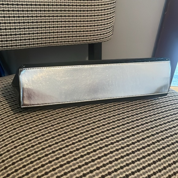 🖤ICEWARE Insulated Hand bag - Picture 5 of 9